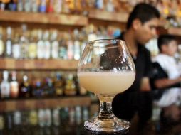La reforma considera delito distribuir bebidas que no cumplan con normas de calidad. ARCHIVO  /