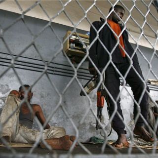 Outtara lamenta muerte de militar