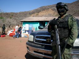 El Ejército decomisa alrededor de 60 kilos de droga. NTX  /
