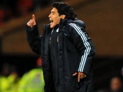 Diego Armando Maradona asegura que dio muchos consejos a Messi para ser mejor en el futbol. MEXSPORT  /