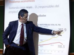Rubén Mártin Mosqueda durante su conferencia de esta mañana en la Universidad Panamericana. A. HINOJOSA  /