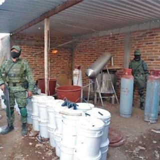 Ejército asegura más de 400 kilos de metanfentamina en narcolaboratorio