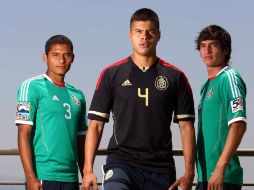 Néstor Araujo (centro) reconoce la tradición e historia de los equipos que enfrentará la Sub-20 en el Mundial. MEXSPORT  /