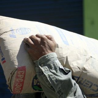 Elimina Cemex riesgo de refinanciamiento hasta 2014