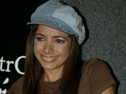 Antes de subir al escenario la cantante agradeció haber sido elegida la ''Reina y Madrina'' de la feria. ARCHIVO  /