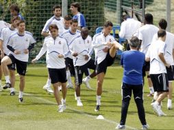 Los jugadores del Real Madrid preparan su última carta para seguir con vida en la Champions League. EFE  /