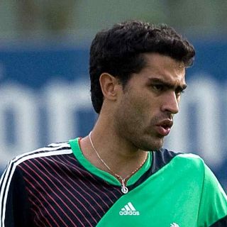 Nery Castillo quiere permanecer en el Aris