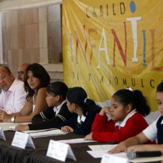 Niña “regidora” pide pena de muerte a secuestradores y pederastas