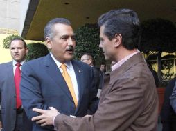 El senador Manlio Fabio Beltrones y Enrique Peña Nieto, al término de una reunión con Humberto Moreira. EL UNIVERSAL  /
