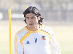 Damián Álvarez descartó que Tigres sea favorito al título, a pesar de que terminaron como líderes generales del Clausura 2011. MEXSPORT  /