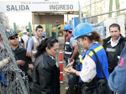 Aspecto de la entrada a la Villa Panamericana, que estuvo resguardada por policías del Estado. E. PACHECO  /