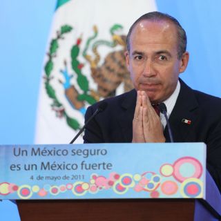 Calderón reprochó simulaciones y regateos políticos en lucha anticrimen