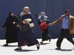 La OIM comentó que aún hay cientos de personas atrapadas en la violencia de Misrata. NOTIMEX  /