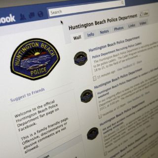 Facebook y Google evalúan acuerdos con Skype