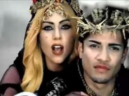 El vídeo ha generado polémica entre grupos religiosos que lo consideran como ''ofensivo y racista''. ESPECIAL  /