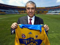El presidente de los Tigres, Alejandro Rodríguez espera que su equipo logre su pase en el 'Volcán'. MEXSPORT  /