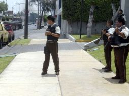 Los municipios de la Zona Metropolitana exigirían a las instituciones bancarias la contratación de seguridad privada. ARCHIVO  /