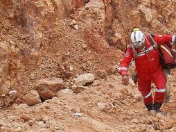 Elementos de Protección Civil realizan las labores de búsqueda en la zona. ARCHIVO  /