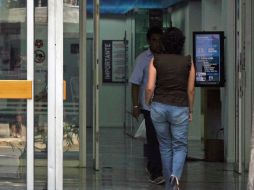 La propuesta de Castro es que, al igual que en Guadalajara, el resto de los municipios exija a bancos contratar seguridad. E. BARRERA  /