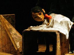 El trabajo de Martina y los hombres pájaro aborda, con títeres, tópicos sociales.E. BARRERA  /