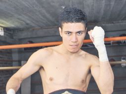 Hugo ''Cuatito'' Ruiz cuenta con marca de 27 combates ganados, de los cuales 25 han sido por nocáut. ESPECIAL  /