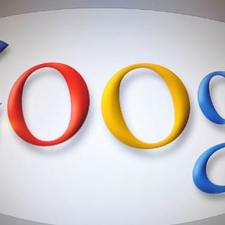 Facebook o Google podrían comprar Skype