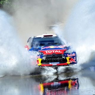 Loeb arranca como líder del Rally de Cerdeña