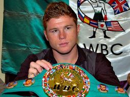 Saúl 'Canelo' Álvarez, durante una conferencia de prensa en la ciudad de México. MEXSPORT  /