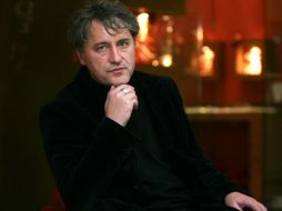 El escritor propone para las sociedades afectadas conciencia social. ARCHIVO  /