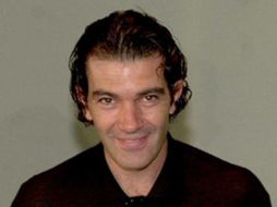 Este filme supone el reencuentro de Almodóvar y Banderas 21 años después de 'Átame'. AFP  /