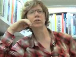 Moore obsequió una muestra de su trabajo a través de su cuenta de 'Facebook'. ESPECIAL  /