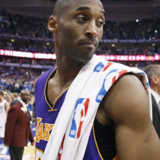 Los Mavericks humillan a los Lakers