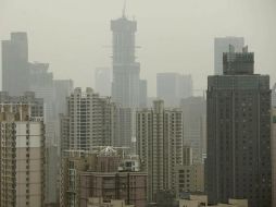 La polución se triplicó de la noche a la mañana un día después del cierre de la Expo Universal 2010. EFE  /