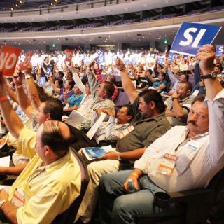 Comida de Emilio y ex gobernadores provoca división entre panistas