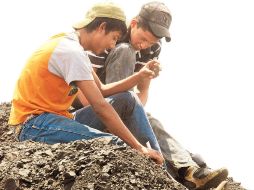 En cada mina de Coahuila hay dos o tres menores de edad trabajando. A la mayoría los usan como “gancheros”. EL UNIVERSAL  /