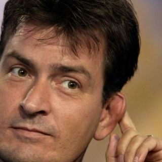 Charlie Sheen habla con sus hijos de rehabilitación