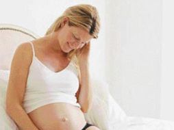 La mujer estaba en su octavo mes de embarazo y llevaba desde hacía dos meses el feto muerto en el abdomen. ESPECIAL  /