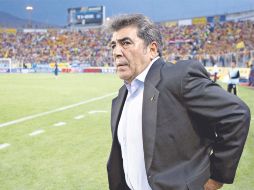 El ''Maestro'' Reinoso considera que el arbitraje de Marco Rodríguez fue clave para la eliminación del América. MEXSPORT  /