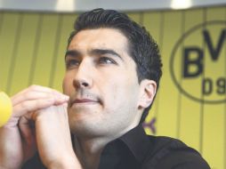 Nuri Sahin anunció su partida al Real Madrid en conferencia de prensa en las instalaciones del Borussia Dortmund. REUTERS  /