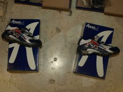 Aspecto del calzado asegurado por agentes del Ministerio Público de la Federación. ESPECIAL  /