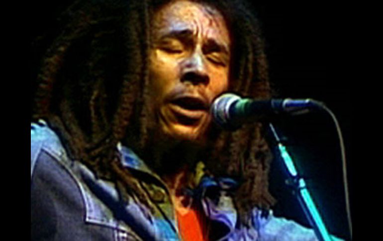 A 30 años de su deceso, el músico y cantautor jamaicano Bob Marley sigue vigente. ESPECIAL  /