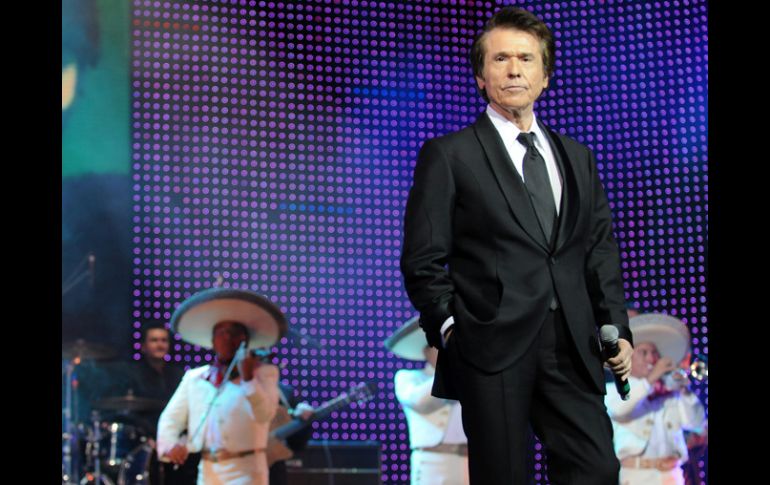 El Divo de Linares continuará después con su gira en Uruguay y Chile. NTX  /