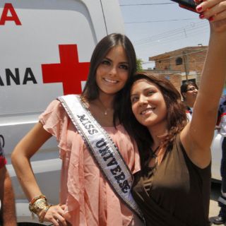 Ximena Navarrete visita centros comunitarios en Jalisco