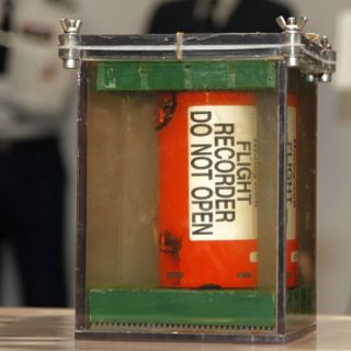 Análisis de datos de avión de Air France llevará meses