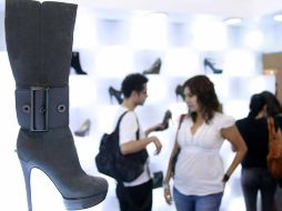 Las botas destacan como el sello distintivo en la colección otoño-invierno.  E. PACHECO  /