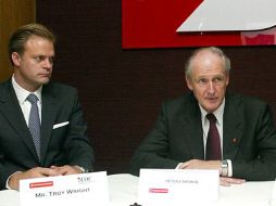 El traje contiene diecisiete sensores inalámbricos que recogen información sobre el movimiento de la persona. ARCHIVO  /