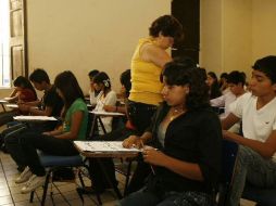 Señalan que los docentes en Jalisco viven con menos de seis mil 500 pesos al mes. ARCHIVO  /
