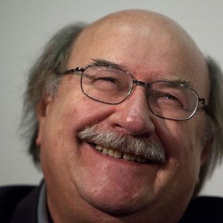 Antonio Skármeta presenta “Los días del arcoíris”