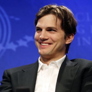 Sheen molesto por participación de Kutcher en Two and a Half Men