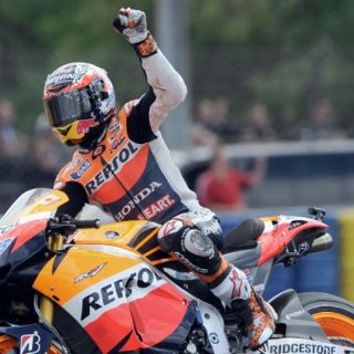 Stoner se apodera del GP de Francia